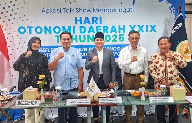 Ryaas Rasyid Sebut Otonomi Daerah Strategi Memakmurkan Rakyat