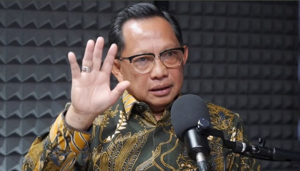 “Cut nonessential spending before seeking PPPK aid,” said Home Minister Tito Karnavian