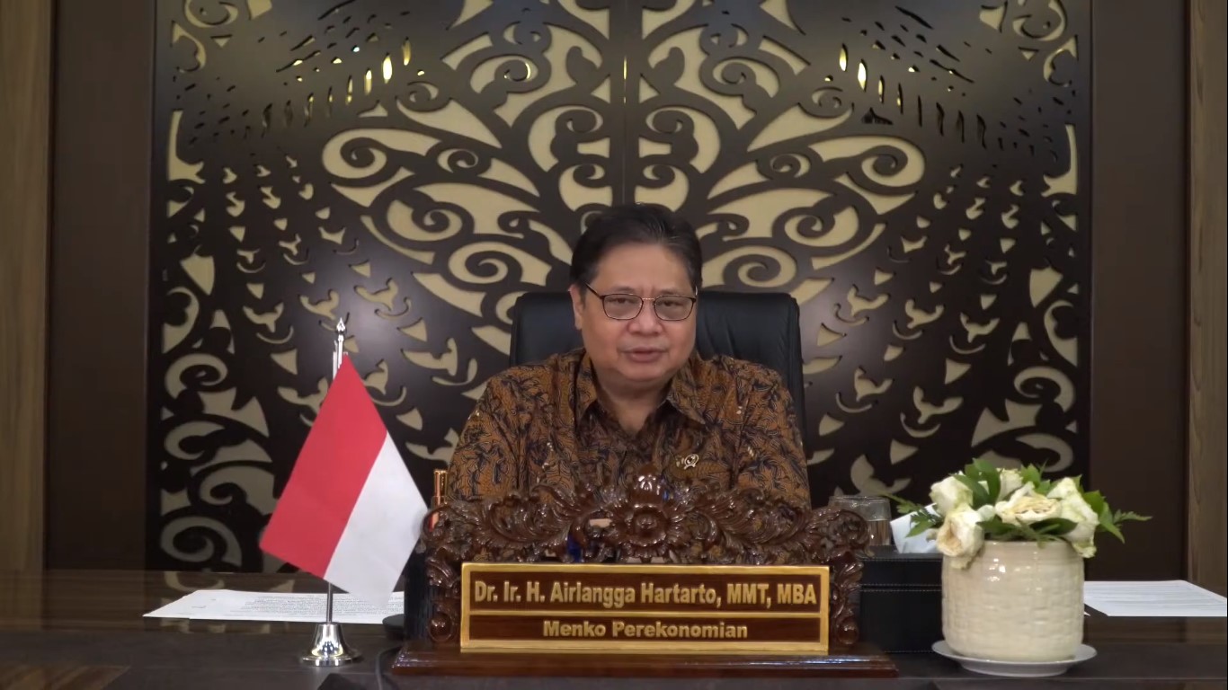 Menko Airlangga Minta Pemda Maksimalkan Potensi Daerah dan Percepat Penyerapan Anggaran Penanganan Covid-19