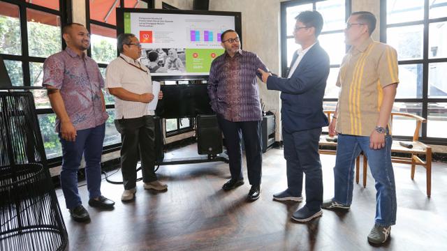 Praxis Cermati Kepuasan Pelayanan Publik dan Pola Konsumsi Media